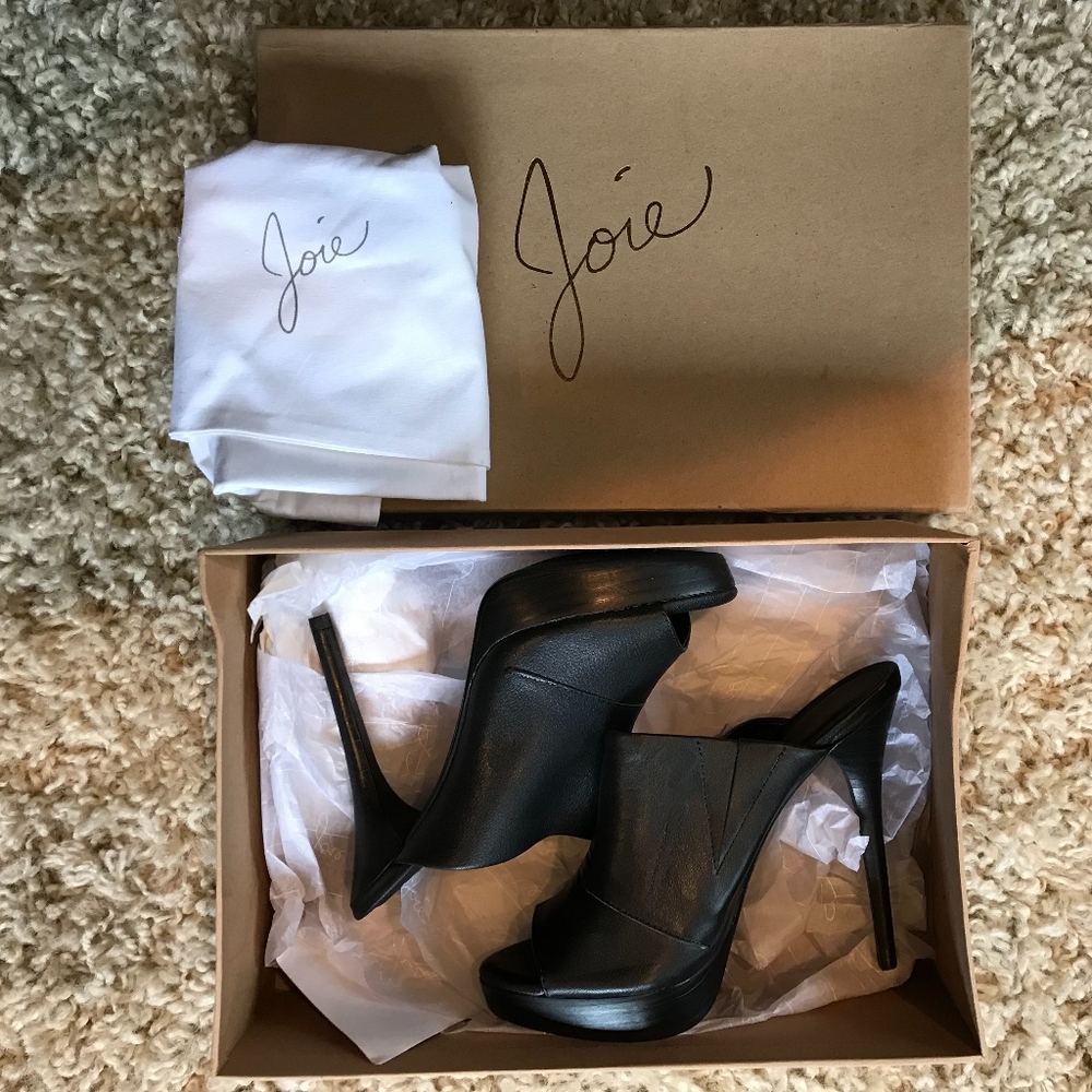 Joie Shoes